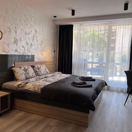 A-Brilliant, New! Spacious & Modern Apartment In Varna Whit Garage Exterior photo